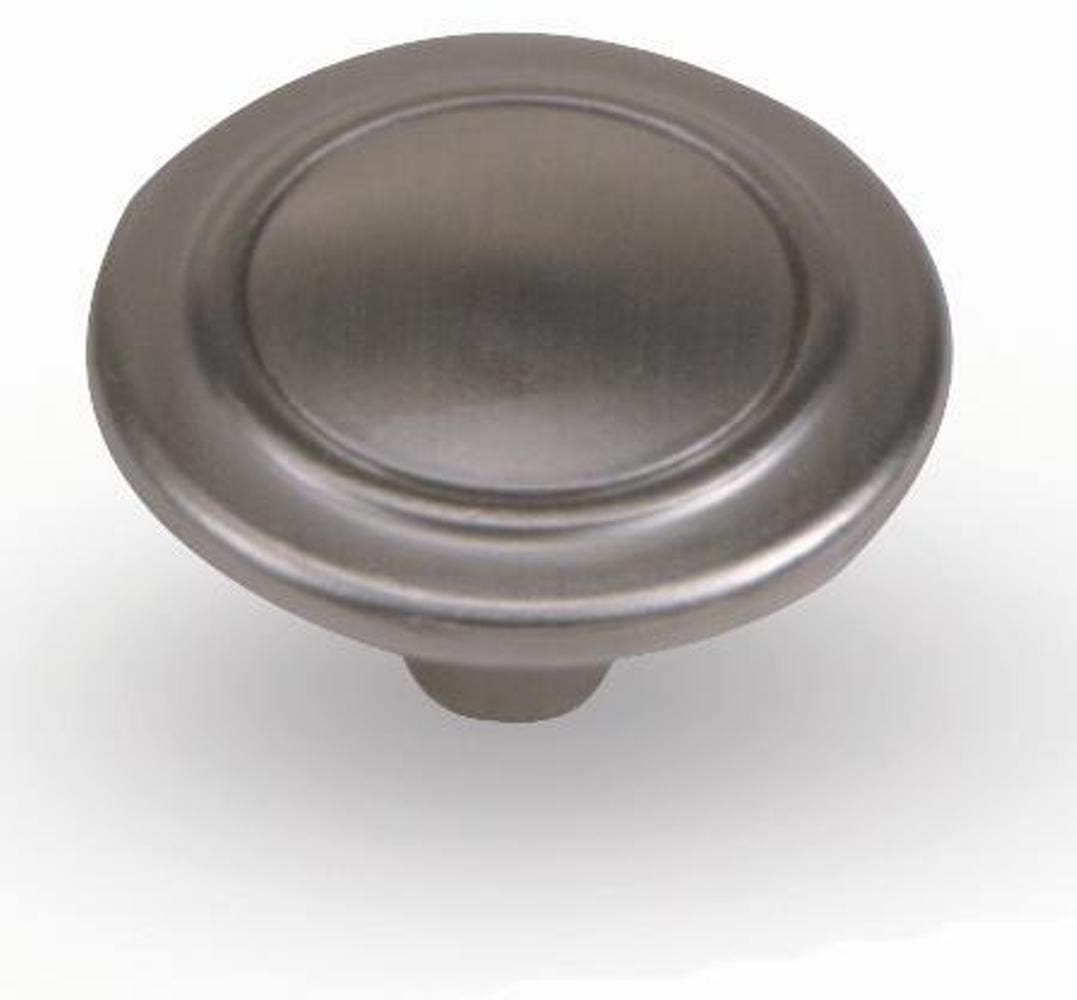 Laurey 556 1 1/4" Richmond Knob