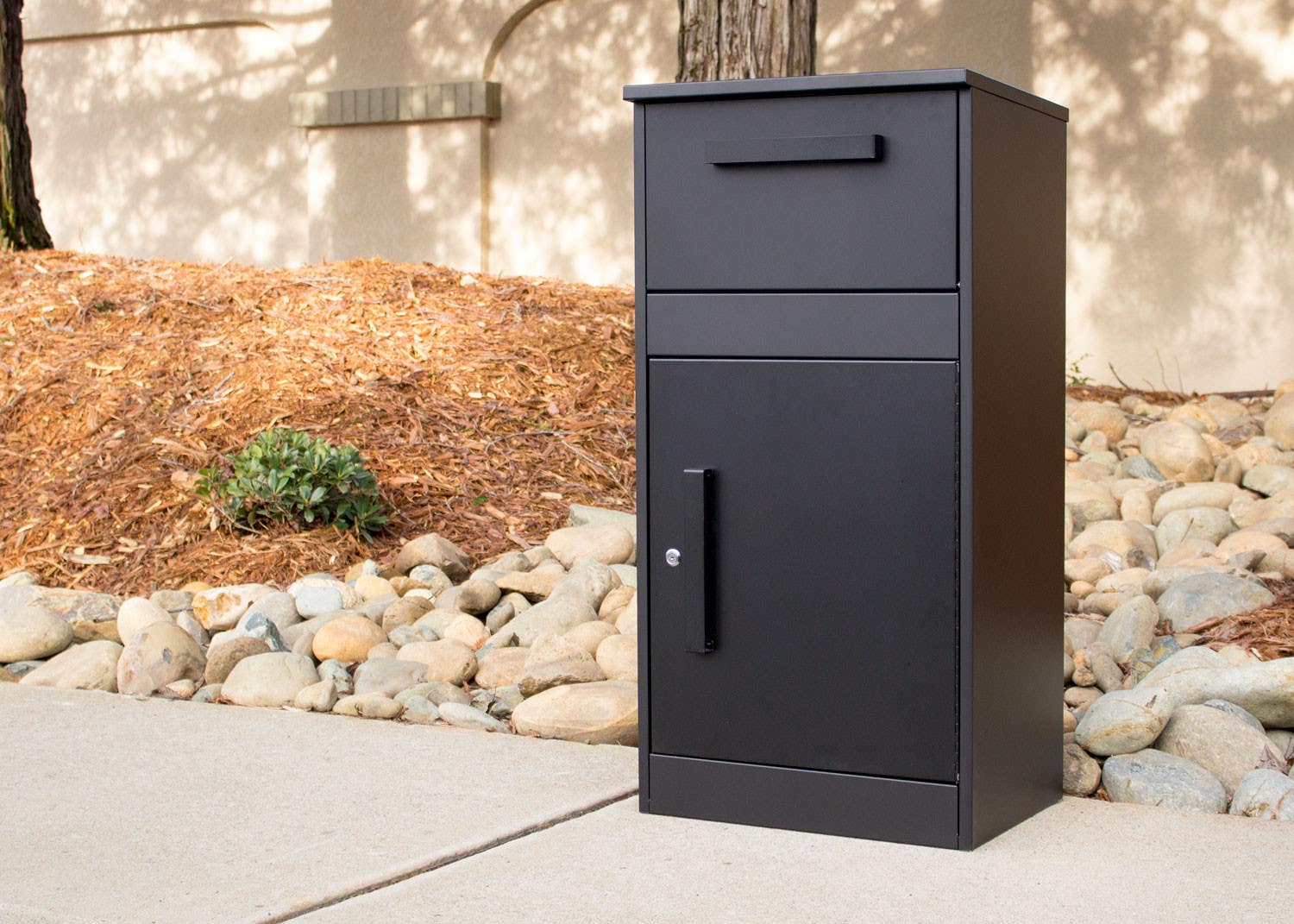 QualArc WF-PB003 ParcelDefender Freestanding Locking Parcel Mailbox