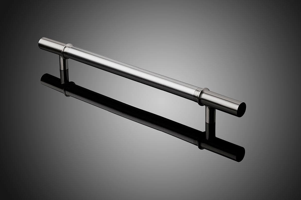 Forms+Surfaces SXT Sextant Series 1200 Configurable Door Pull, 1.25" (32mm) dia. Straight Grip