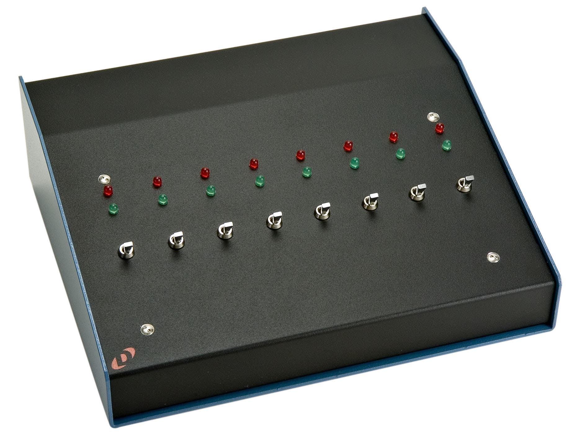 DynaLock 8000SF Series Standard Slope Front Console