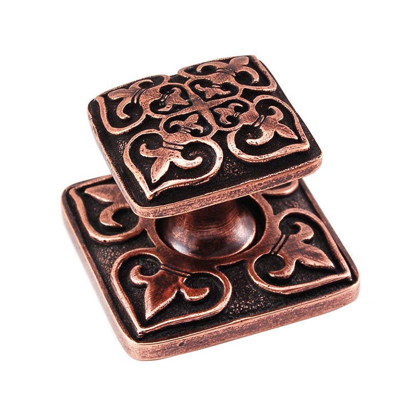 Vicenza K1300 Fluer de Lis French Square Knob