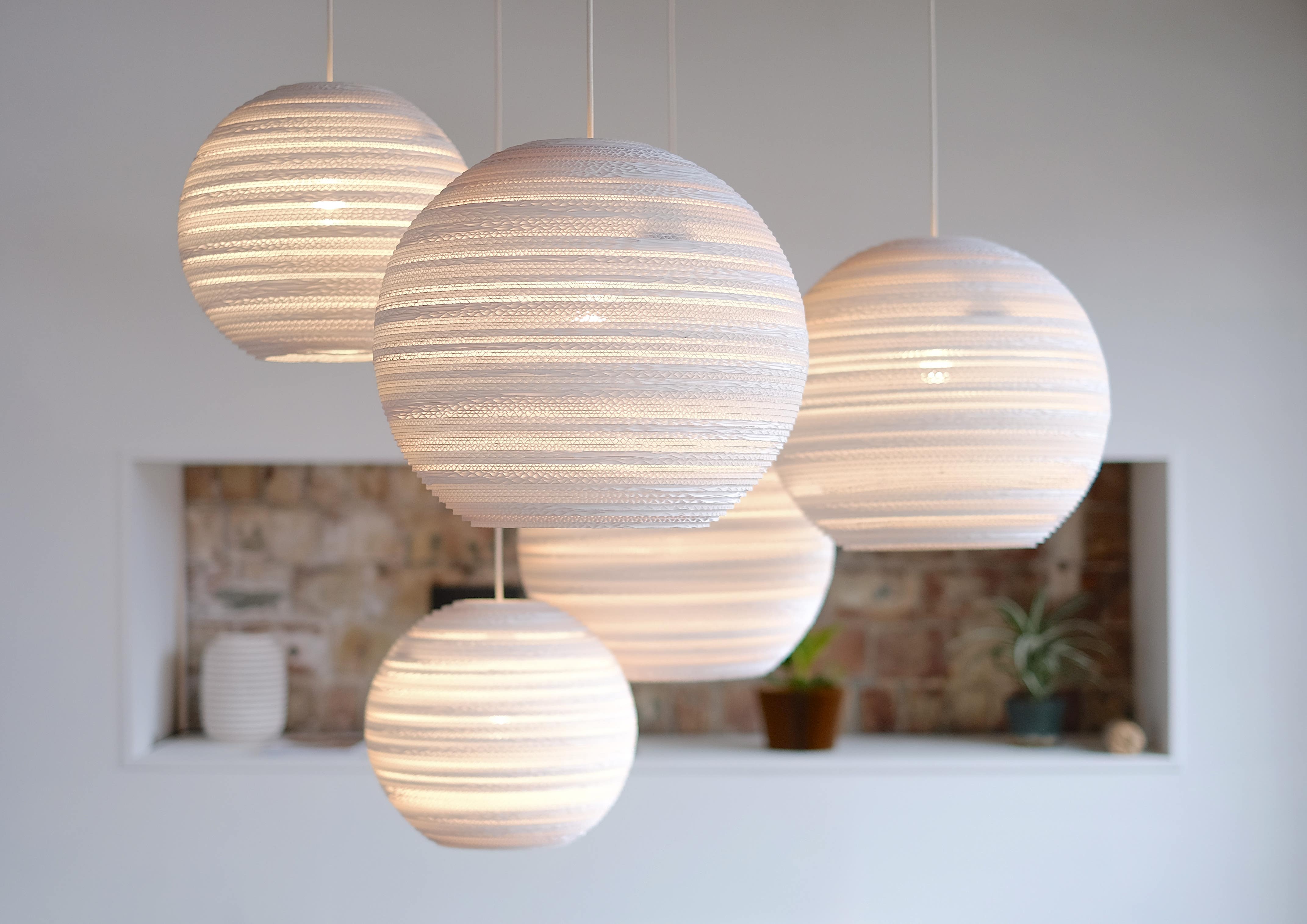 Graypants GP-1161 Moon Pendant White Scraplights