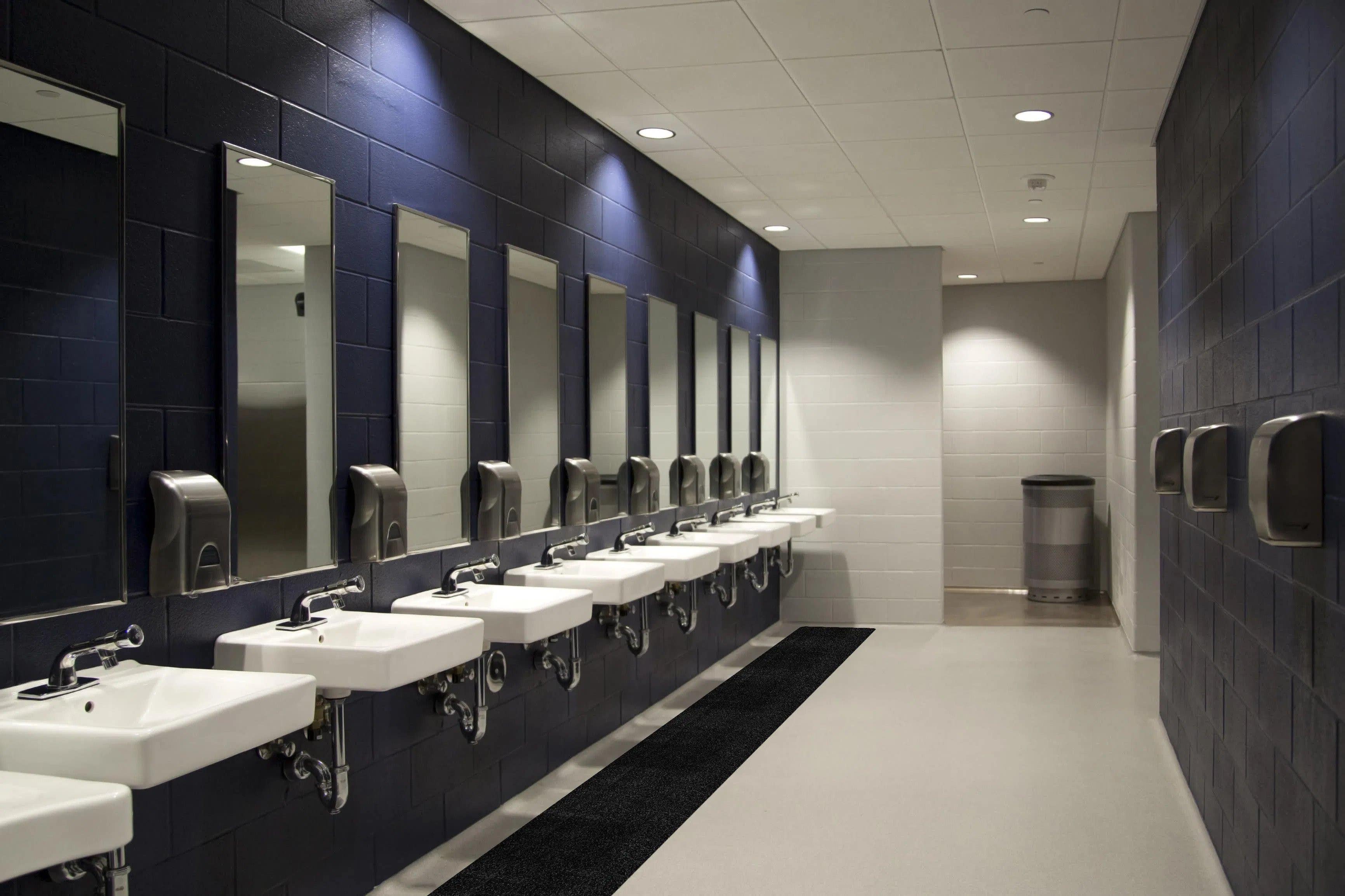 WizKid RUN 25' Runner Mat, Color-Black