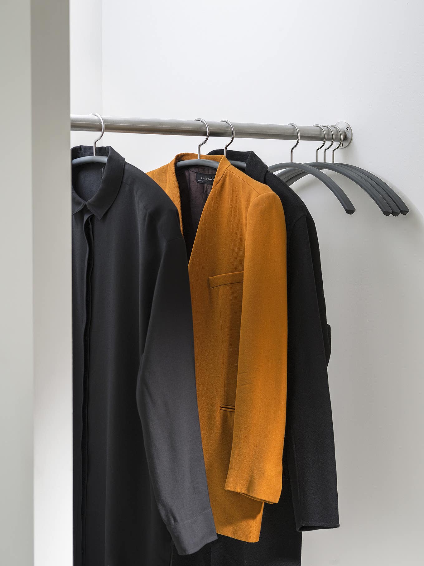 Magnuson TUB-100 Tubulus Plastic Coat Hanger W/ Stainless Steel Open Hook