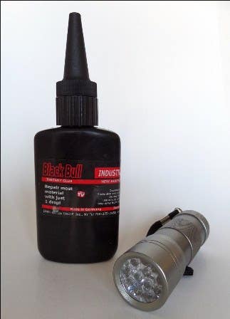 Black Bull UV Adhesive (no flashlight)
