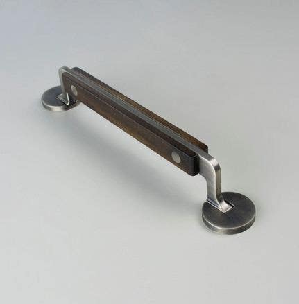 ZEN Design ZP Manico Di Coltello Cabinet Pull, CTC Length-6 1/2"