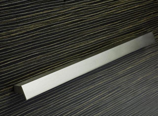 ZEN Design ZP0 Ken Cabinet Pull