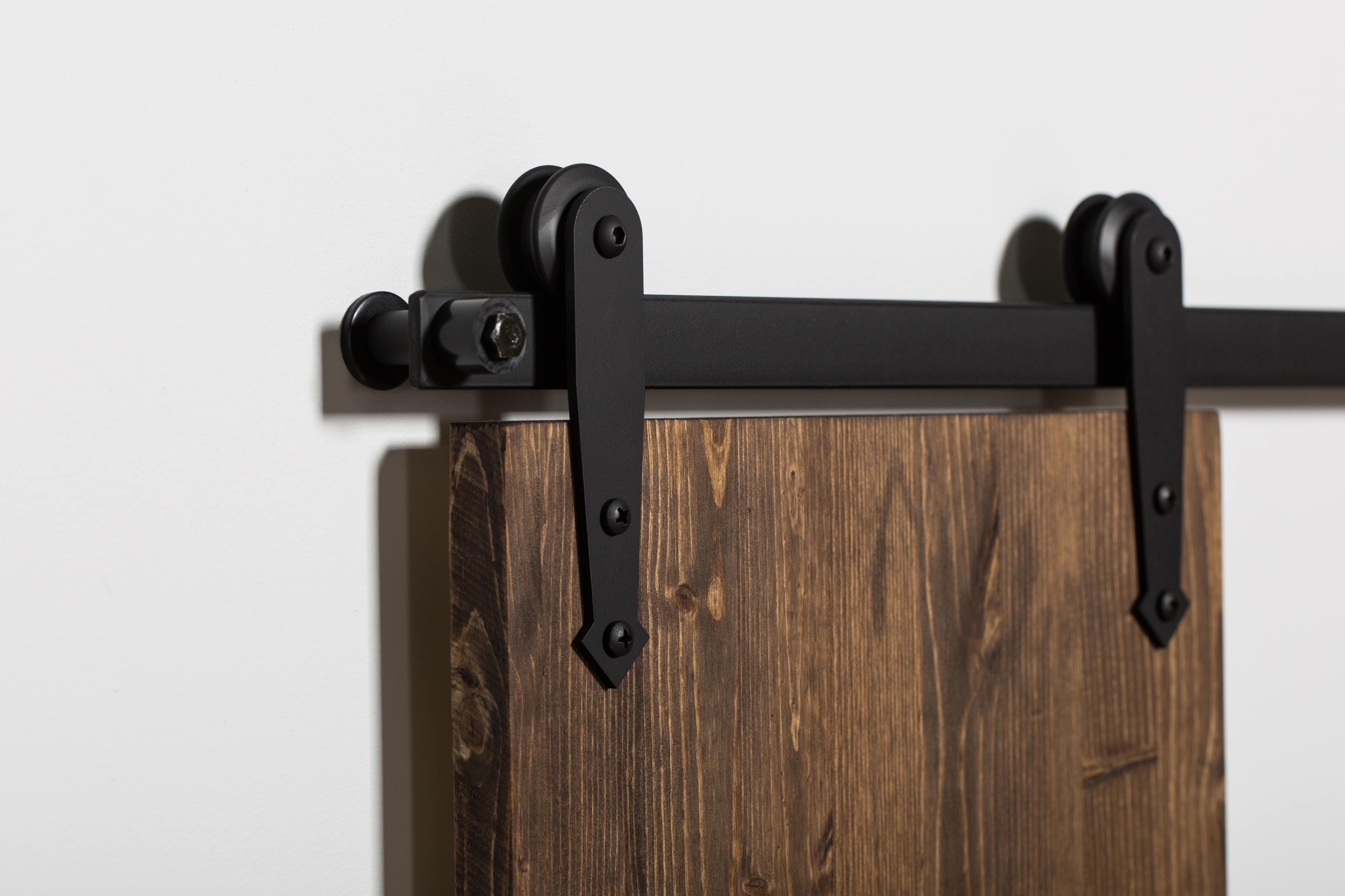 Leatherneck Hardware Flat Track 140 Mini Series For Cabinets Up to 100 lbs