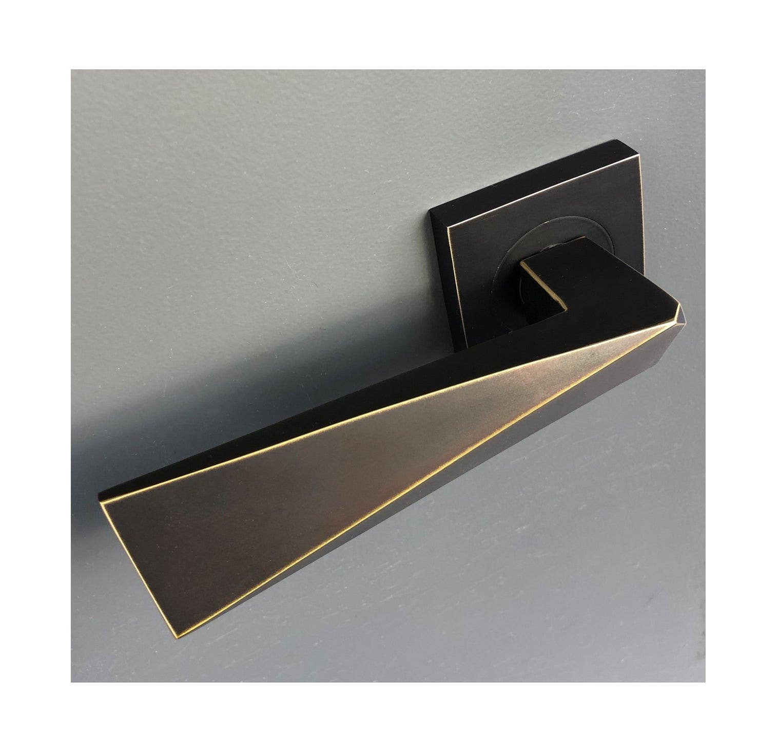 Philip Watts FACET Lever Handle (140mm)