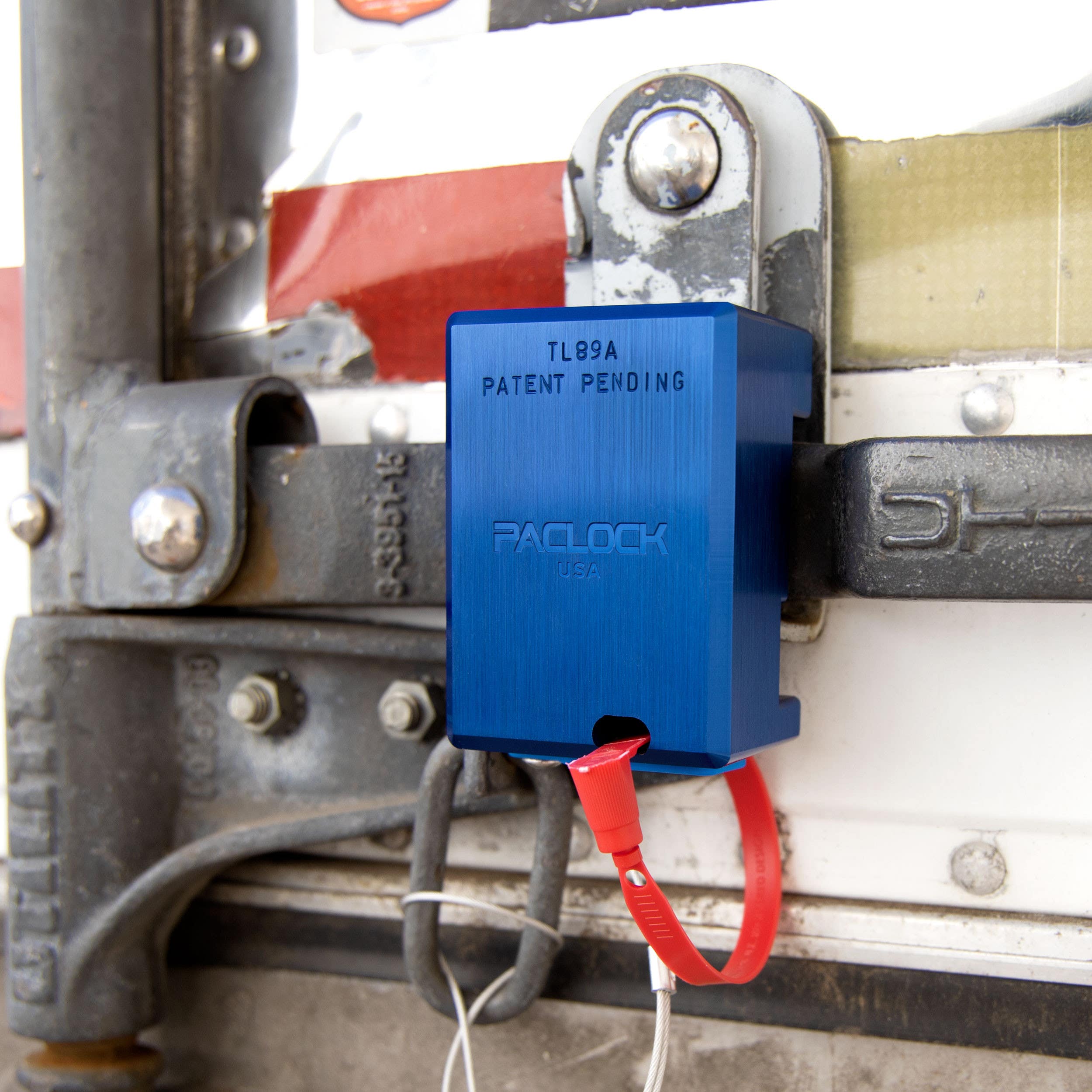 Paclock TL89A Aluminum Utility Trailer Door Lock, Standard Rekeyable Series