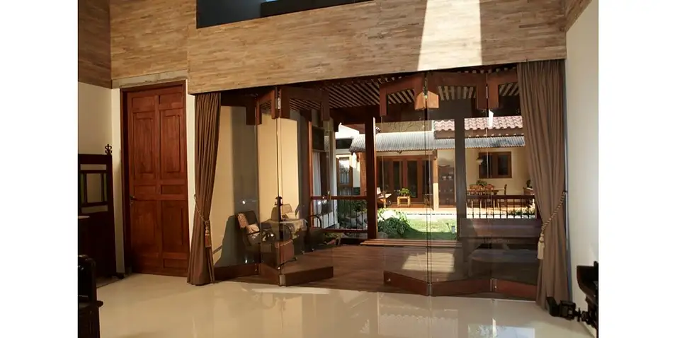 Pemko PIF Series Pacer Interior End Fold System, Mill Finish Aluminum