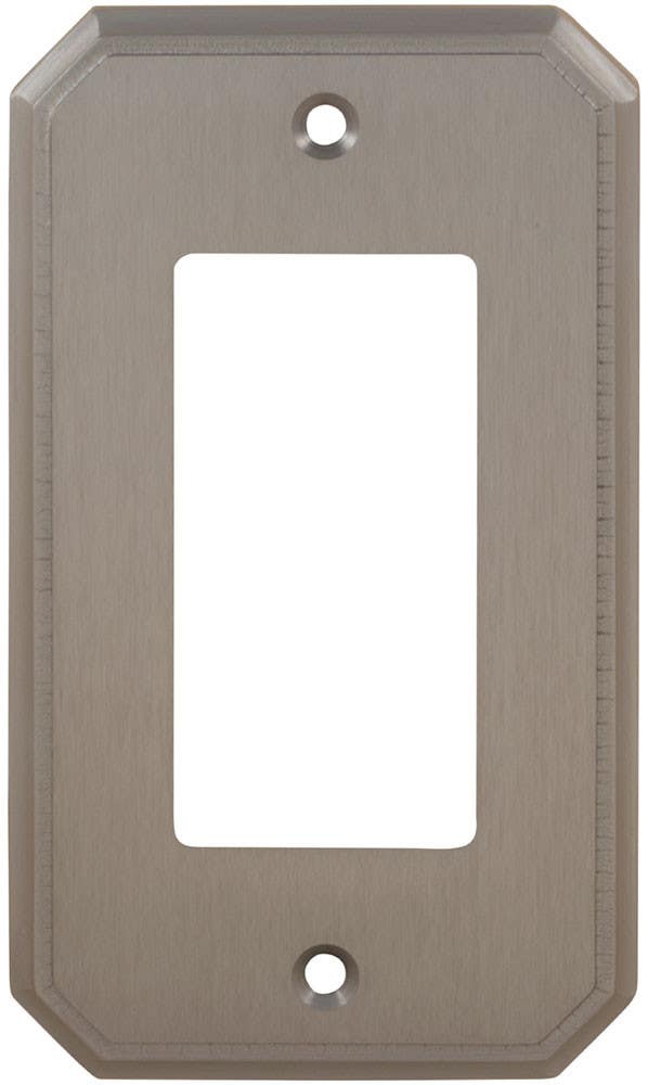Omnia 8024 Traditional Switchplate