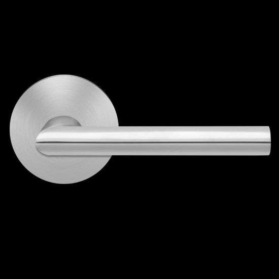 Karcher Design UEPL37 Verona Lever Set w/ Plan Design Rose 2 9/16", For Pre-Bored Door (2 1/8")