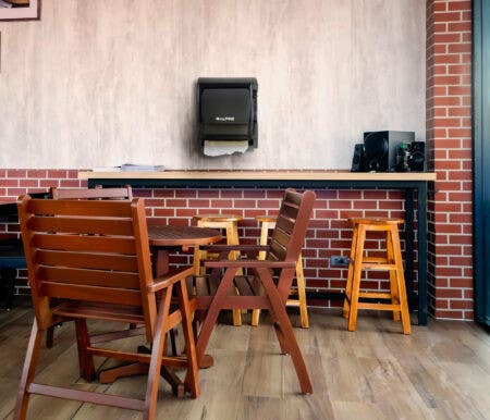 Alpine Industries ALP454-ECO-TBLK Paper Towel Roll Dispenser, Transparent Black