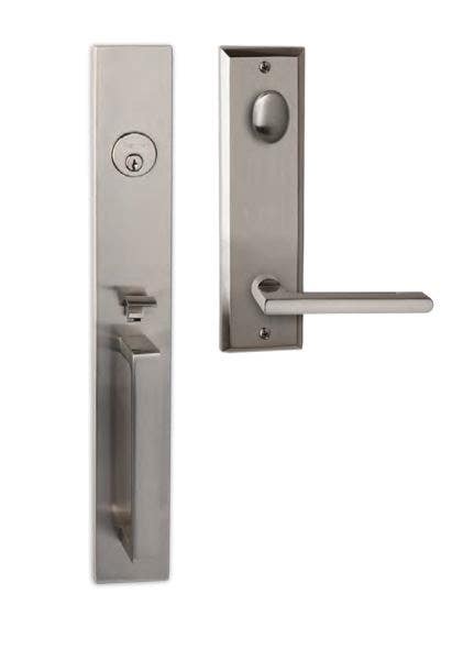 Delaney BV973002 Bravura Montgomery Handleset with 672 Interior Plate and 906 Macon Interior Knob