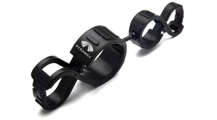 Pyramex GLC100 Black Glove Clip w/Pyramex Logo