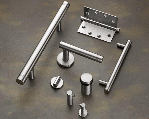 Rockwood RM3101/RM3161 Grooved Straight Door Pull w/ Flat Ends