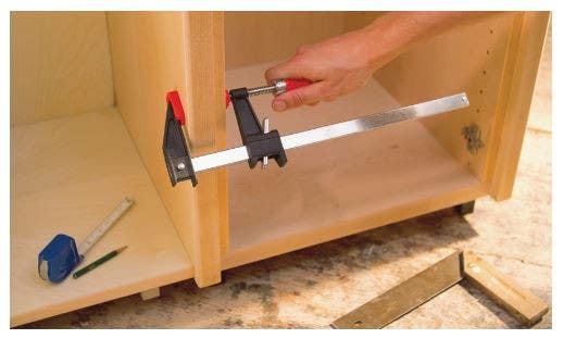 Bessey GSCC2.5 Clamp, Clutch Style, Swivel Pads, 2.5" Throat Depth, 600 lb