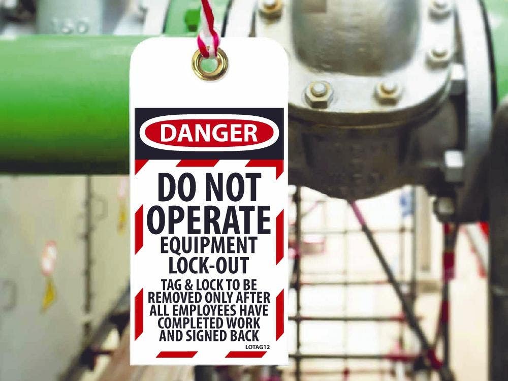 AccuformNMC MDT Lockout-Tagout OSHA Danger Safety Tag, Do Not Operate, 5/Pk