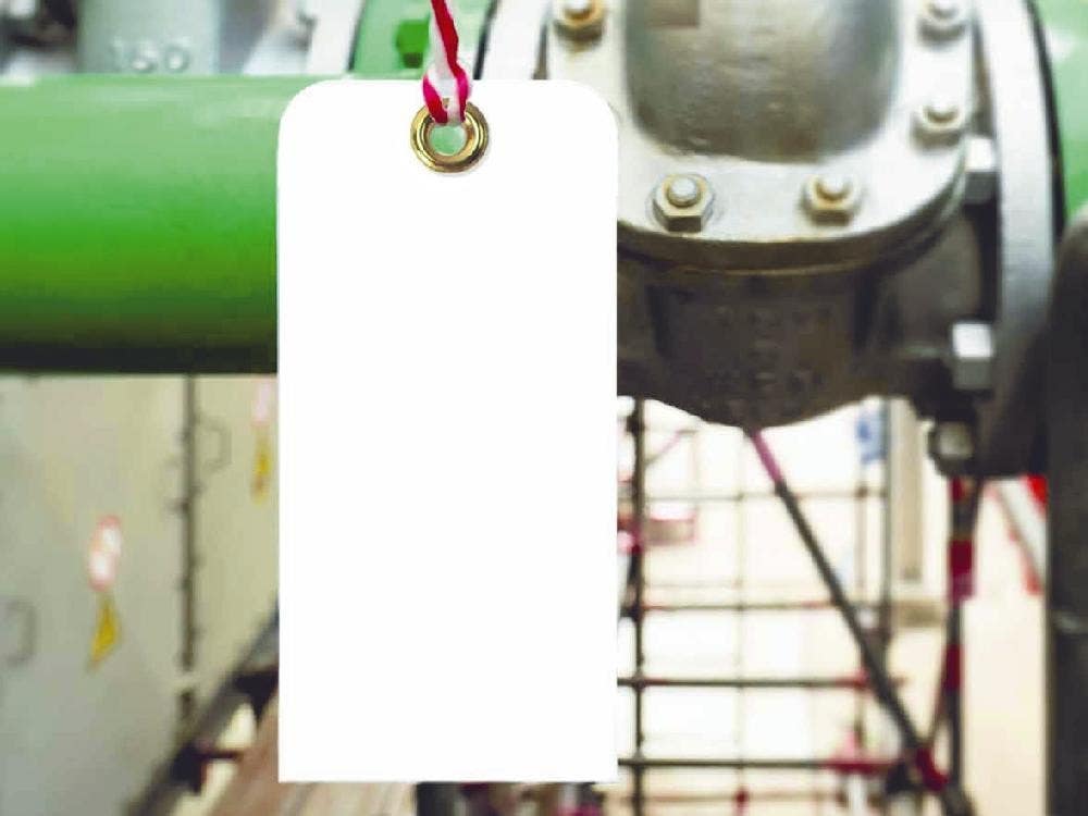 AccuformNMC RPT51ST Blank Tag, 6" x 3", Synthetic Paper w/ 1 Top Center Hole, Zip Ties Included, 25/Pk