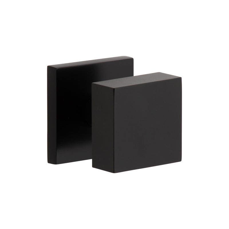 Viaggio QADQAD Quadrato Rosette with Quadrato Brass Knob