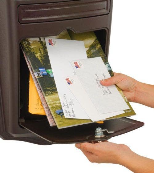 Architectural Mailboxes 2540RZ-10 Maison Locking Wall-Mount Mailbox, Rubbed Bronze, 19.37 x 36.86-In.