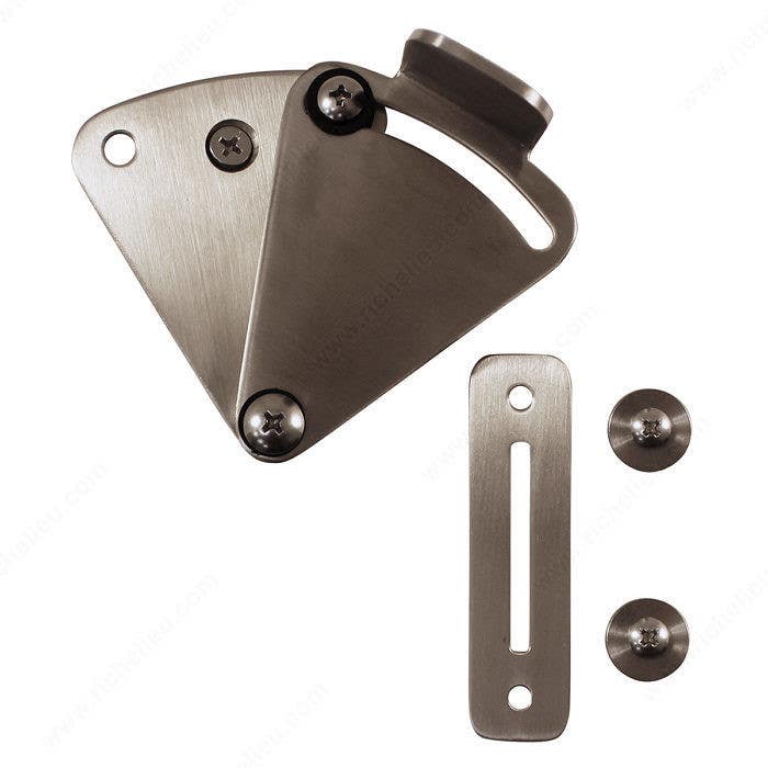 Richelieu 17BDLFB42 Sliding Barn Door Lock