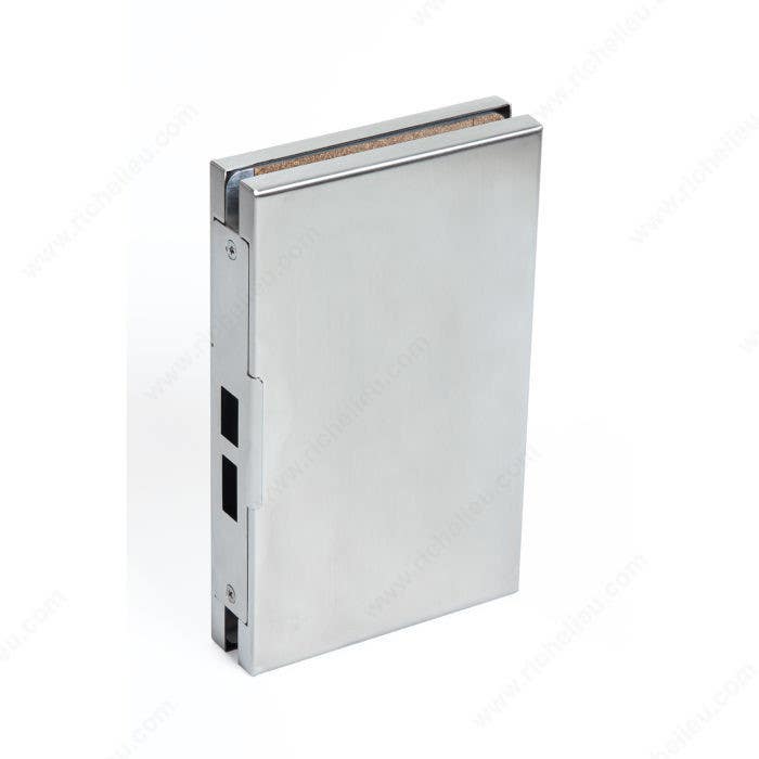 Richelieu 721PFCLK Center Lock Glass Keeper