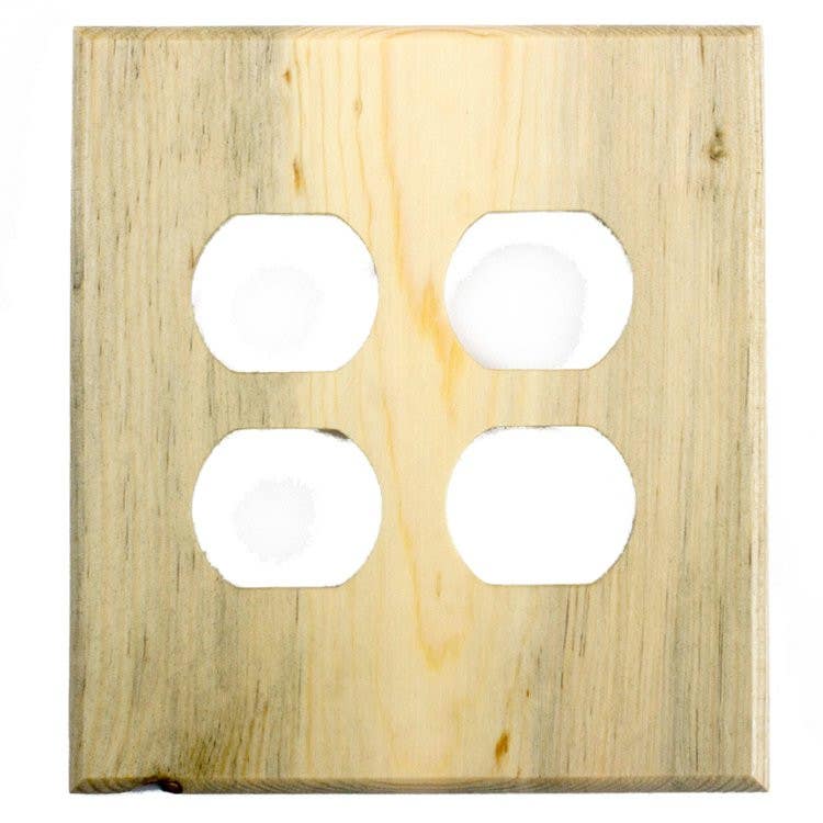 Sierra Lifestyles 682826 Screwless Traditional Double Duplex Switchplate