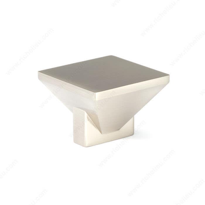 Richelieu BP404016 Modern Metal Knob