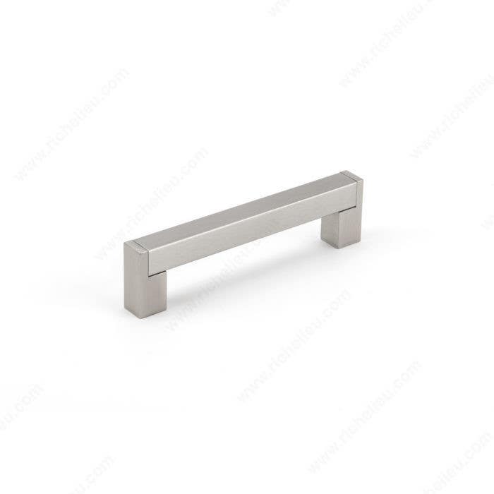 Richelieu BP520 Modern Stainless Steel Pull