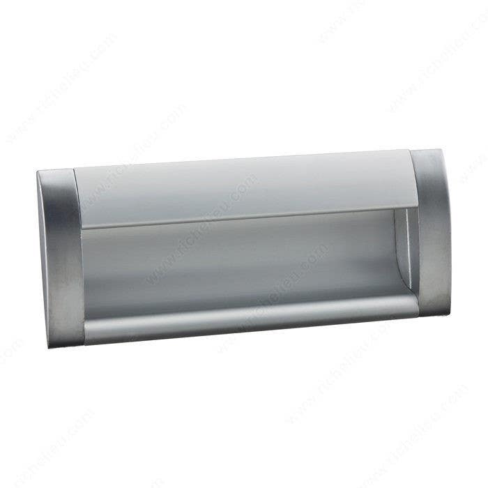 Richelieu 310075 Modern Recessed Aluminum Pull