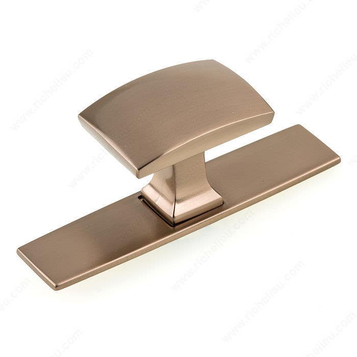Richelieu BP224543 Transitional Metal Wardrobe Knob and Backplate