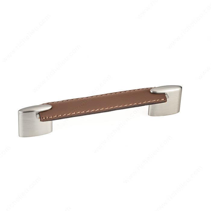 Richelieu 745 Modern Leather and Metal Pull