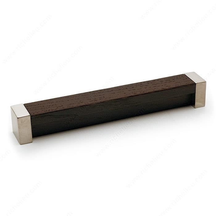 Richelieu 616791160195321 Modern Wood and Metal Pull