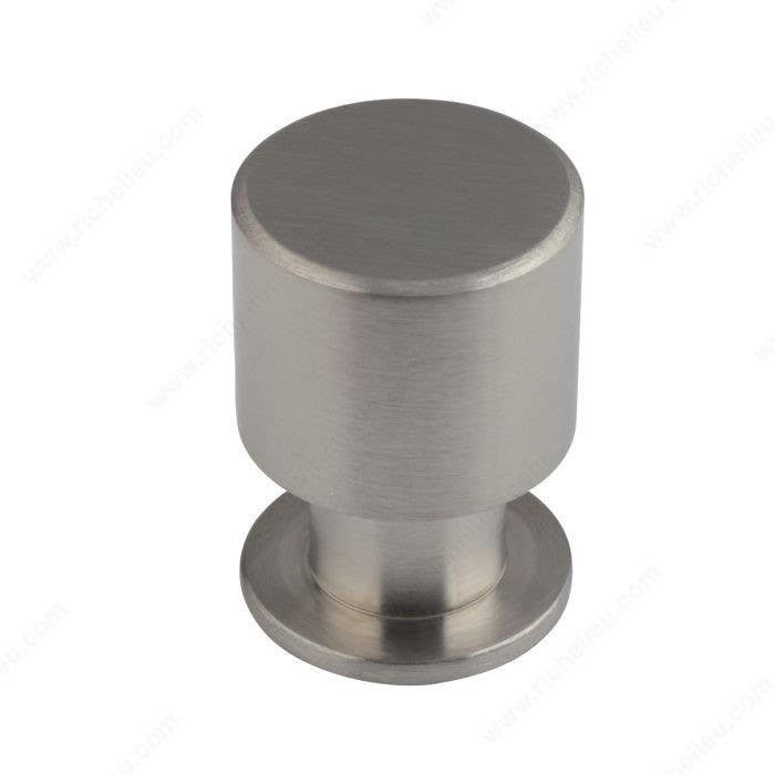 Richelieu EY3262 Modern Stainless Steel Knob