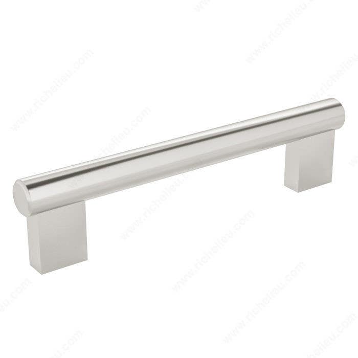 Richelieu 27 Modern Stainless Steel Pull
