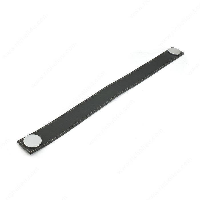 Richelieu 6125 Modern Leather and Metal Pull