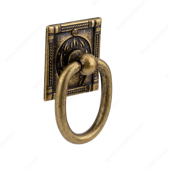 Richelieu 12323 Traditional Brass Pull