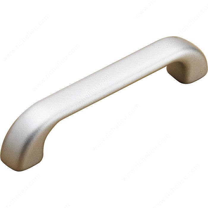 Richelieu BP7449614 Modern Plastic Pull