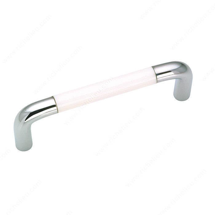 Richelieu BP394114030 Contemporary Metal and Plastic Pull