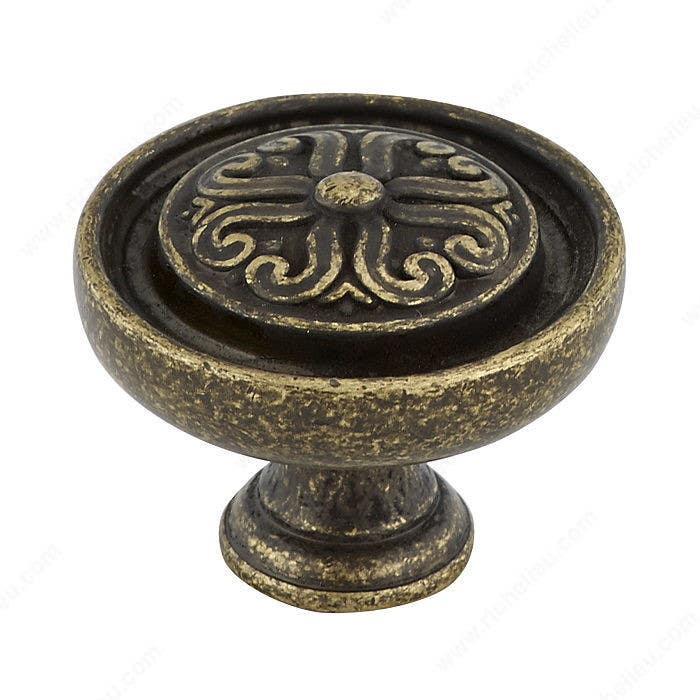 Richelieu BP044 Traditional Brass Knob