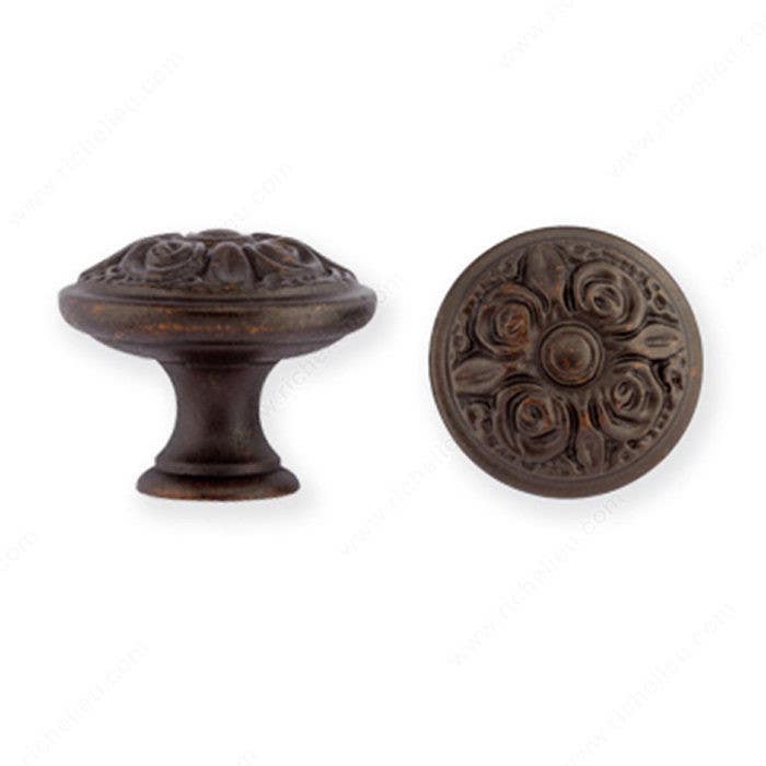 Richelieu 24850030222 Traditional Brass Knob