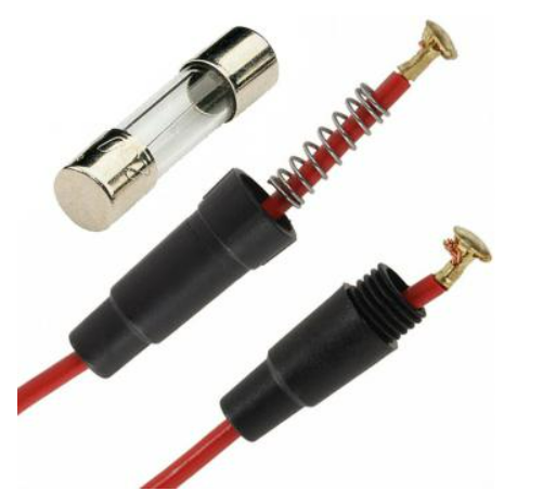 Alpha Communication FZ151 Inline Fuse Holder and 4 Amp Fuse