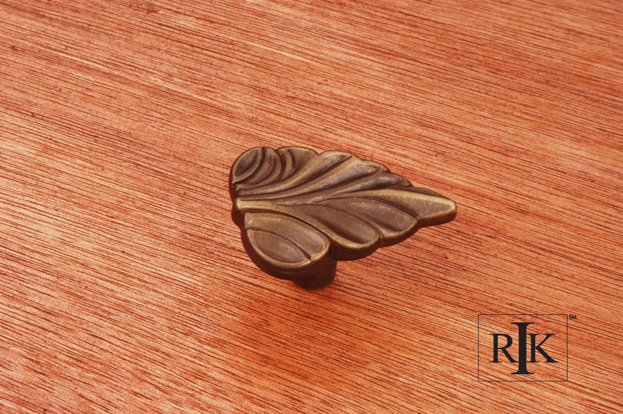 RKI CK 202 Leaf Knob