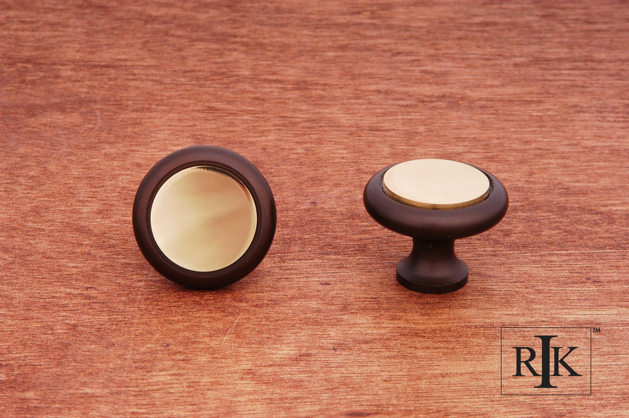 RKI CK 5214 Plain Knob with Flat Brass Insert