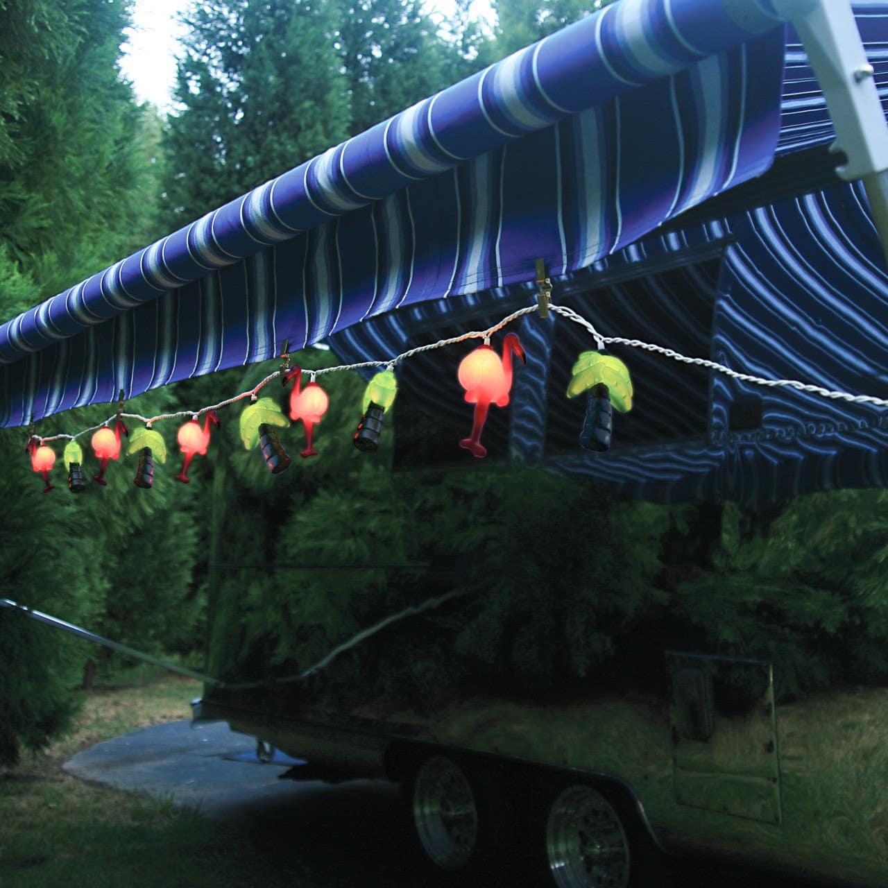 Camco Mfg 42662 Party Lights - Flamingos and Palm Trees