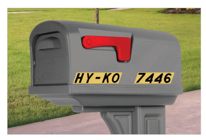 HY-KO Products GR-10/COMMA 1-1/2" Aluminum Comma Symbol Sign