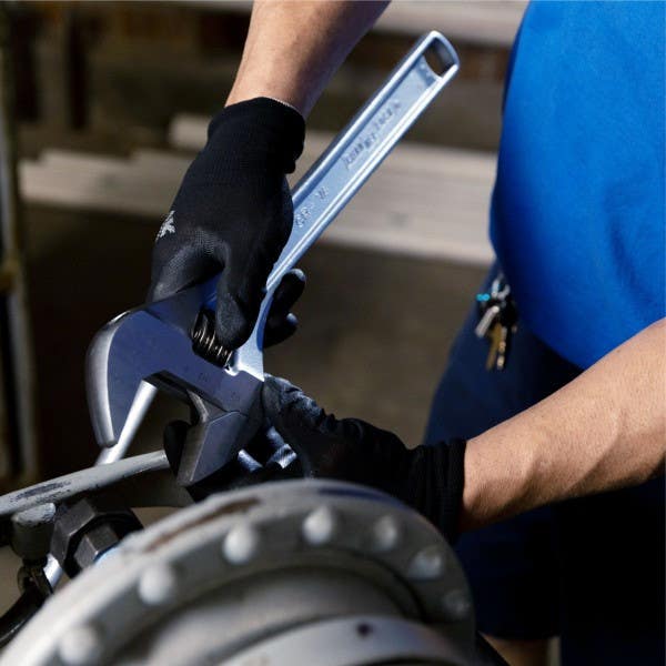 Channellock 818 18" Adjustable Wrench