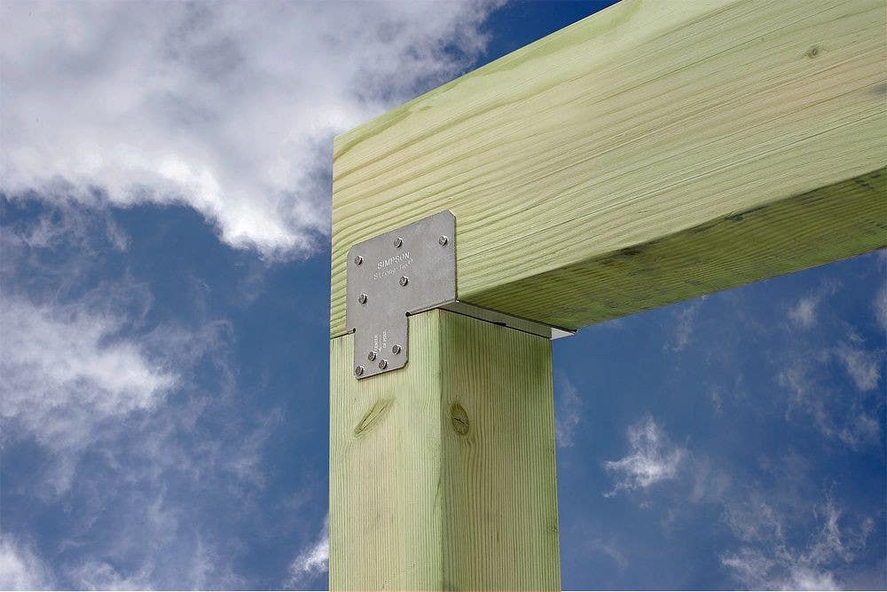 Simpson Strong-Tie EPC4Z End Post Cap, 16-ga., ZMAX, 3-9/16" W